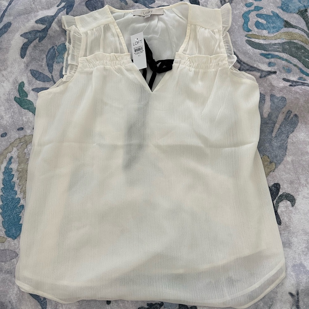 Sleeveless Loft Blouse